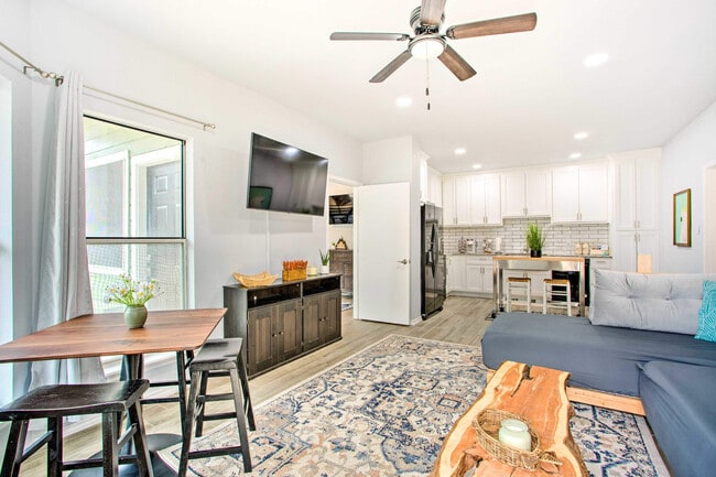 Photo - 2164 Tanglewood Blvd Unit 104B