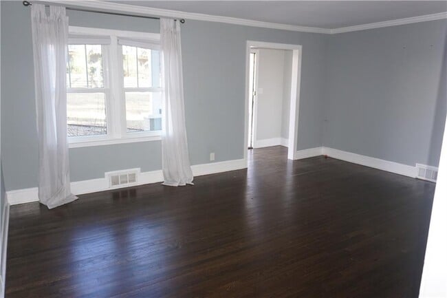 Photo - 2210 Lenox Rd NE