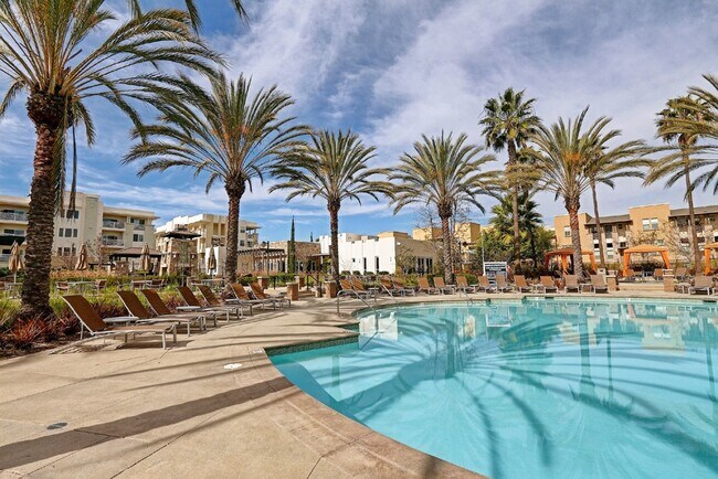 Building Photo - 13021 Central Ave Unit 404