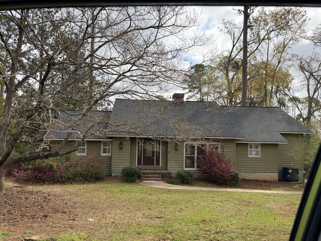 Photo - Beautiful 3 Bedroom 2.5 Bath Home in New Wood Valley