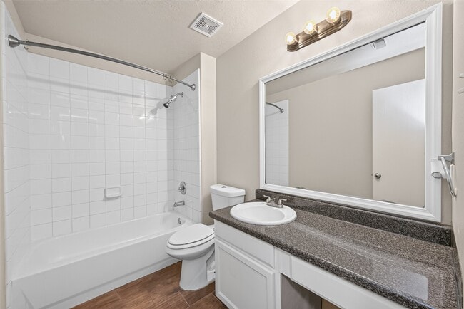 Photo - 17347 Wigeon Way Dr