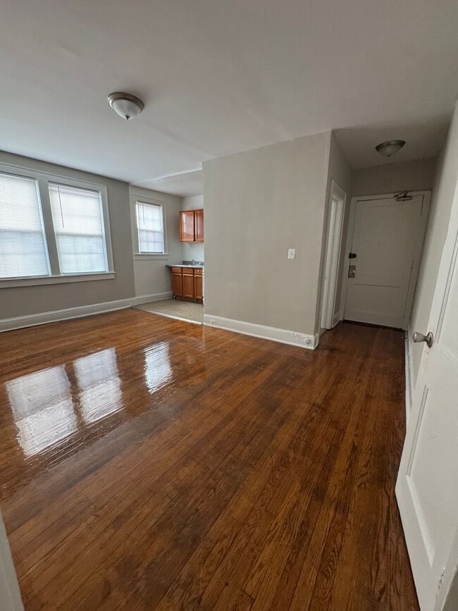 Photo - 1303 Randolph St NW Unidad 303