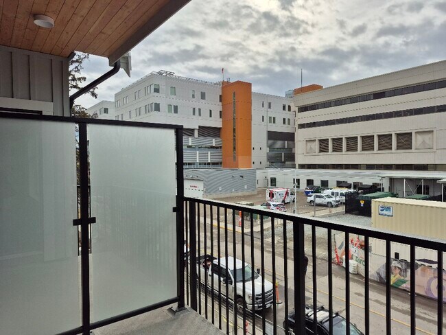 Photo - 416 Royal Ave Unit 304