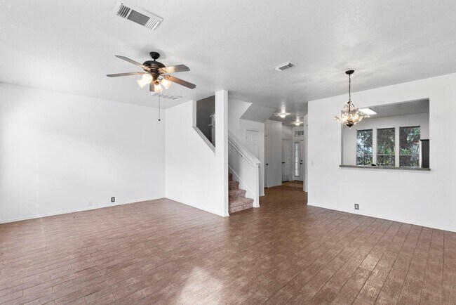 23815 Pebworth Pl