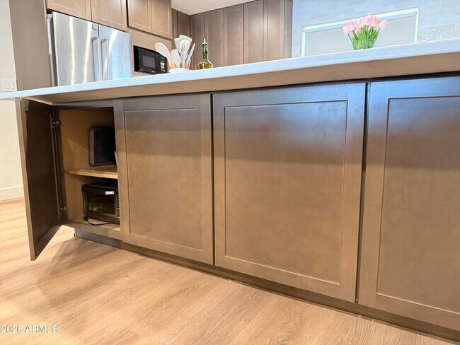 Photo - 1744 N Ridge Cir