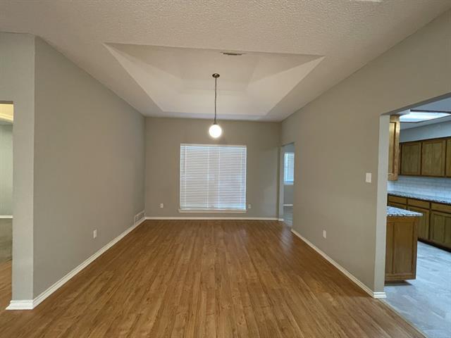 Photo - 6109 Kingswood Dr