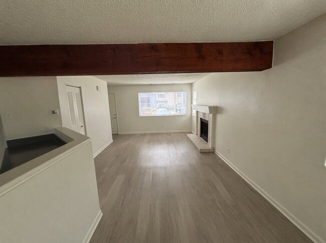 694 Walden Cir