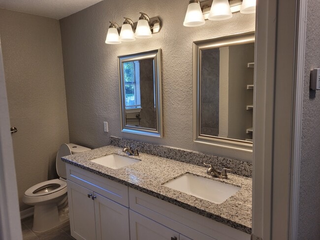 Photo - 1413 Sweetgum St