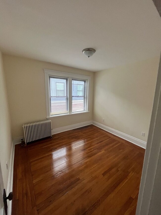 Photo - Beautiful 1 Bedroom Available Now (Fenway)