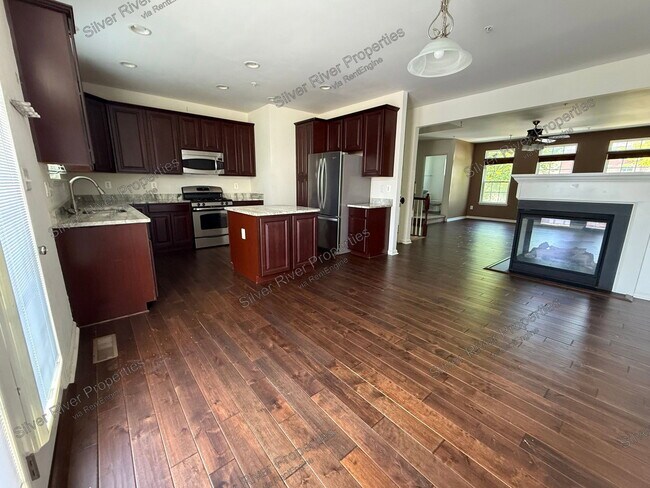 Photo - 951 Hall Station Dr