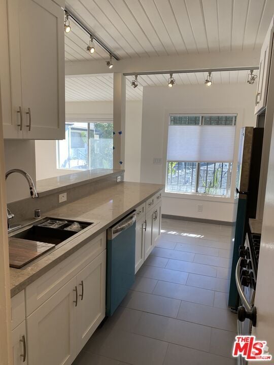 Building Photo - 2911 Colorado Ave Unit # B Rental
