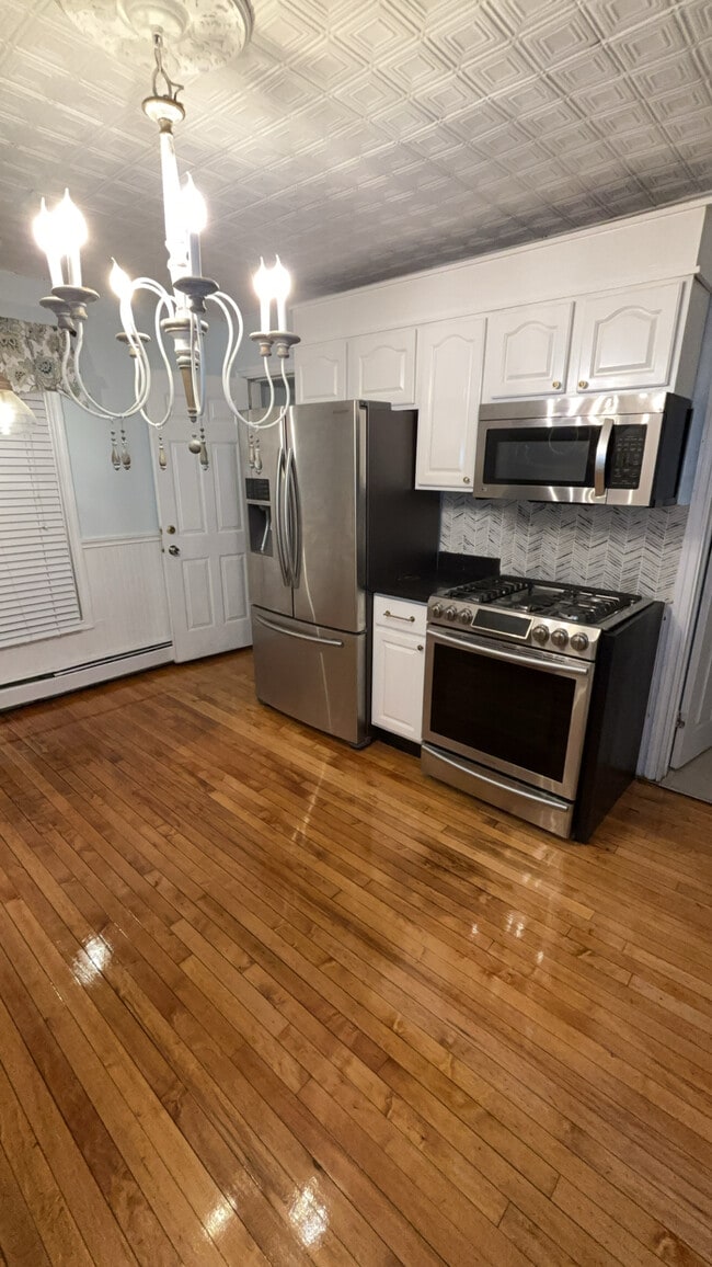 Photo - 3 Autumn St Unit 2nd floor