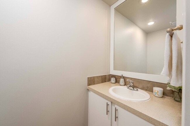 The Regent at Bellevue Way Apartments