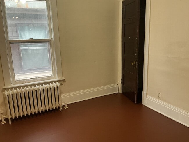 Photo - 800-802 S 32nd St Unit upper