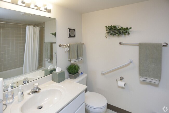 Photo - Baypoint Estates