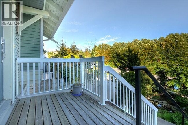 Photo - 7488 Southwynde Ave