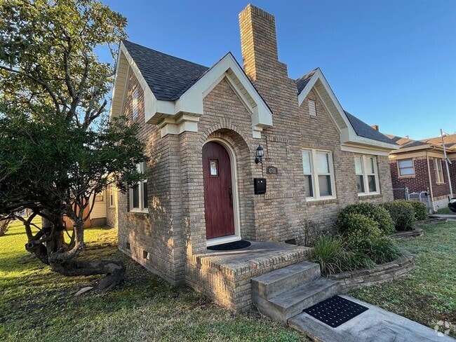 Building Photo - 4701 Ave N 1/2 Rental