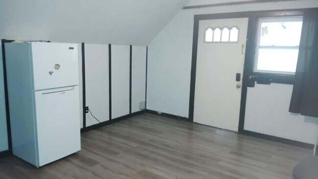 36-38 Oliver Street - Unit 3