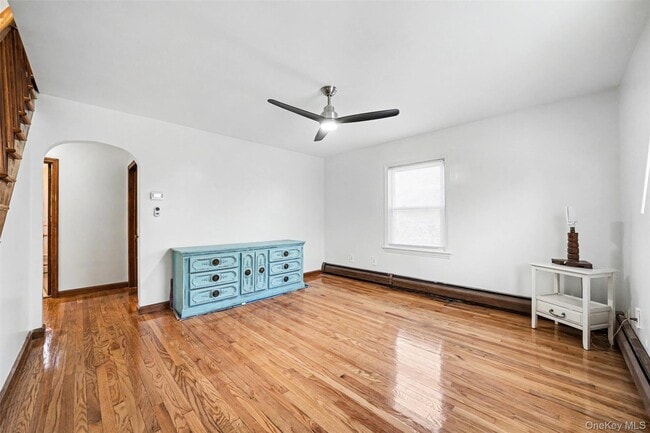 Photo - 15 Forge Hill Rd