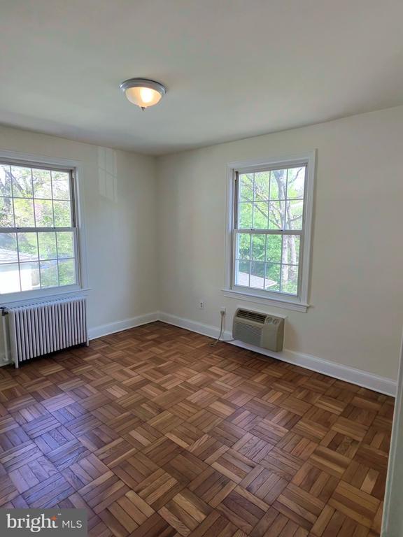 Photo - 4491 MacArthur Blvd NW Unit 303