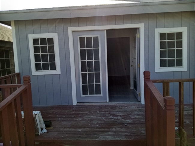 Photo - 1613 Terrace Dr