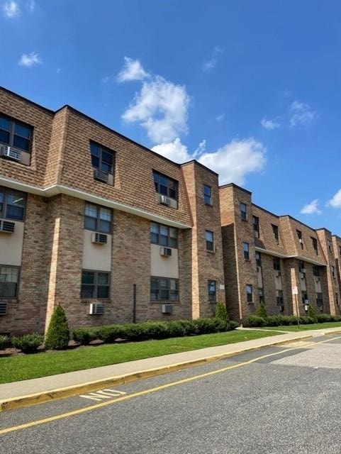 Building Photo - 220 Meadow Ln Unit D9 Rental