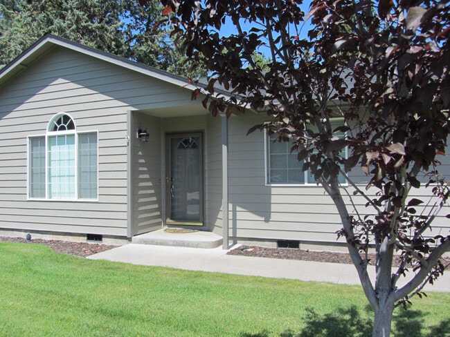 Photo - 1636 SE Virginia Rd