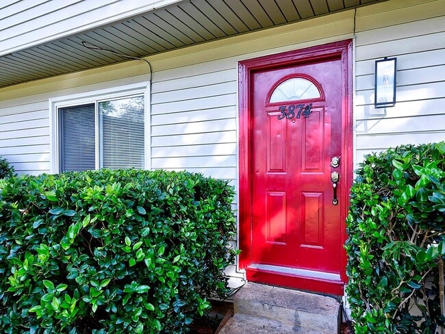 Photo - 3874 Mulkey Cir SW