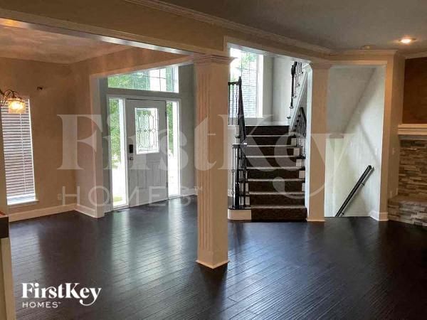 Photo - 5715 N Ames Ave