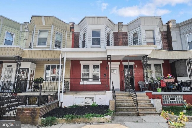 Building Photo - 5860 Osage Ave Rental