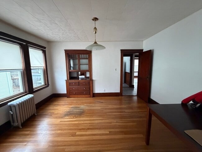 Photo - 44 Varnum St Unit 2