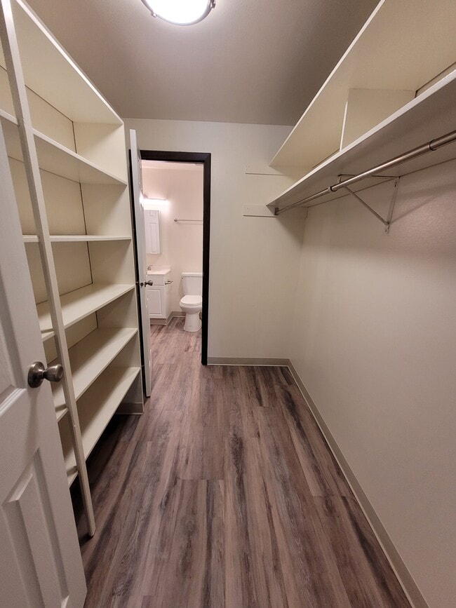 Non Renivated Studio Loft