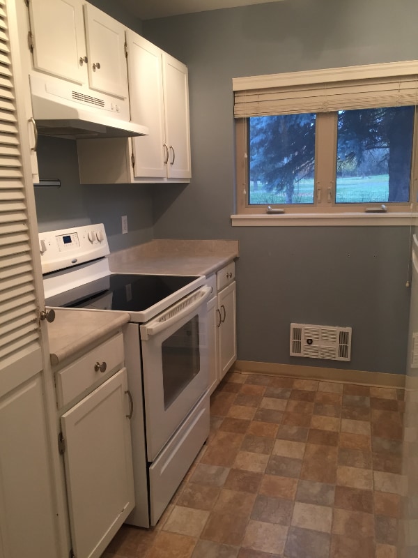 Photo - 610 Dell Pl Unit 4