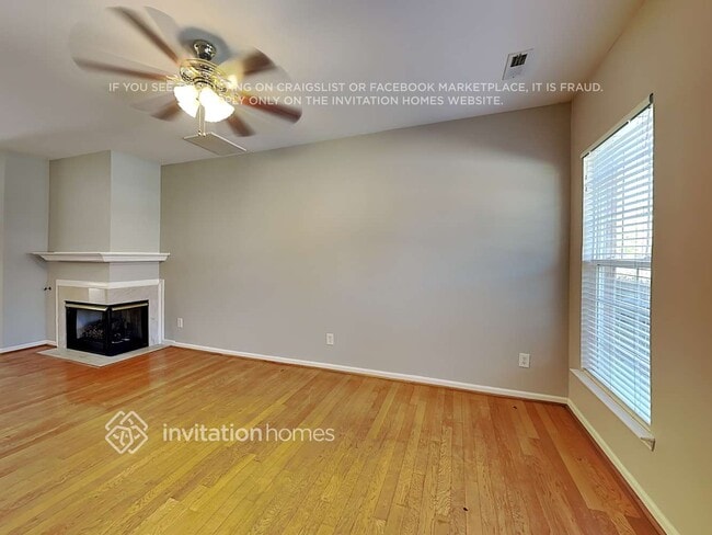 Photo - 6930 Creft Cir