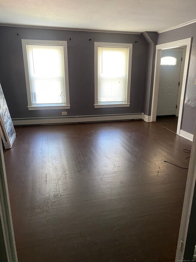 Photo - 104 Spring St