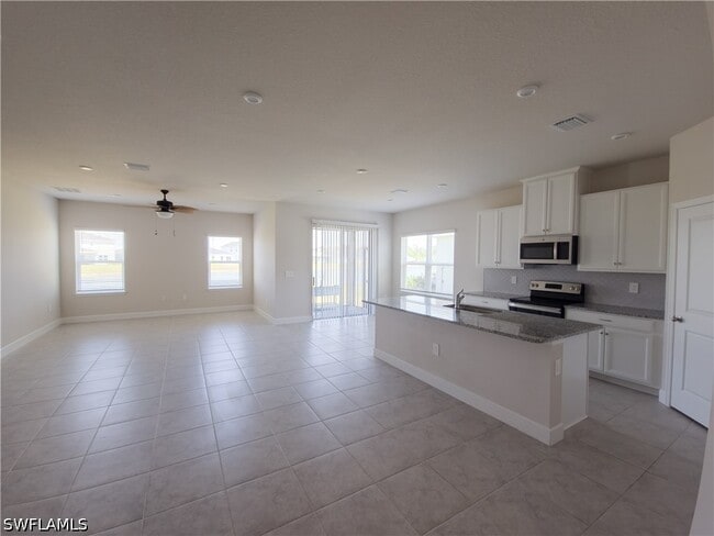 Photo - 16380 S Port Harbor Blvd