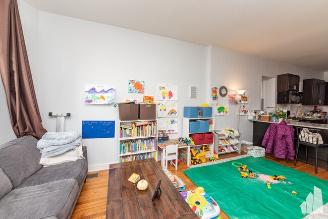 Photo - 2341 W Montana St Unit 1F