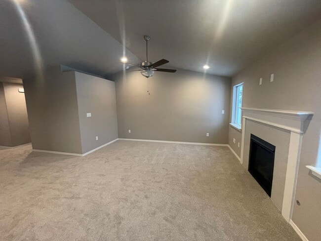 Photo - West Valley Home with Underground Sprinkle...