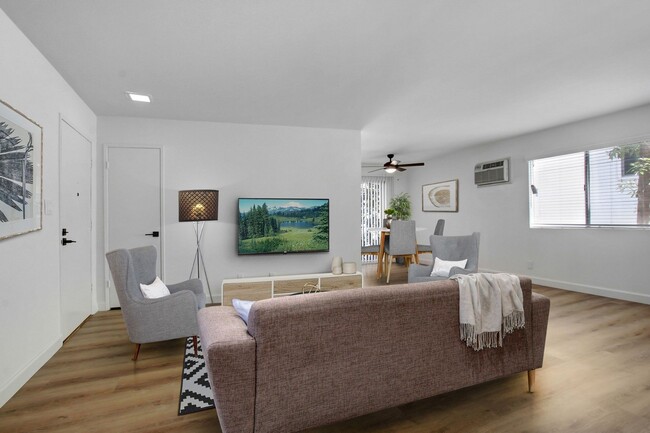 Photo - The French Quarter Cottage