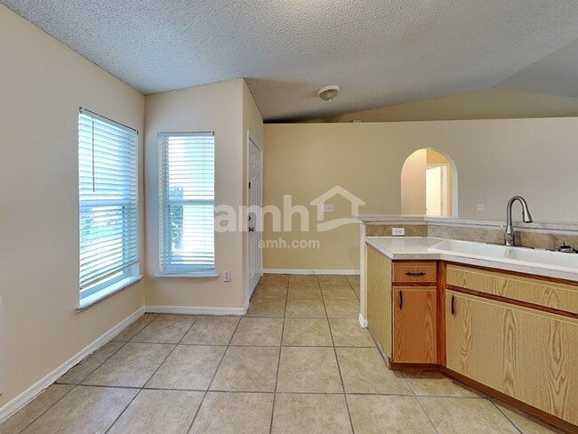 Photo - 375 Regal Downs Cir