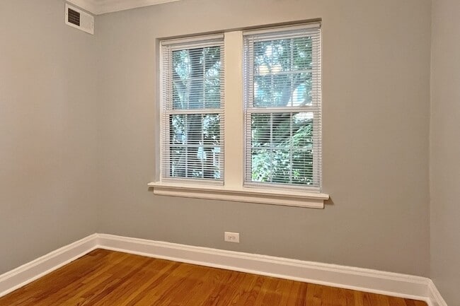 Photo - 922-924 Ontario St.