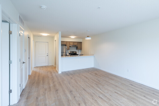 2BD, 1BA - 1,000SF - Living Room - Gateway Apartments
