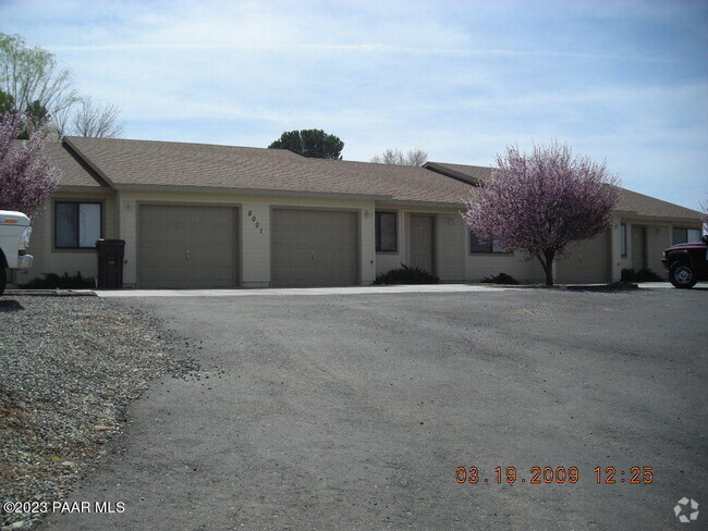 Building Photo - 8001 E Long Mesa Dr Unit C Rental