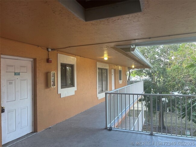 Photo - 6900 SW 39th St Unit 308J