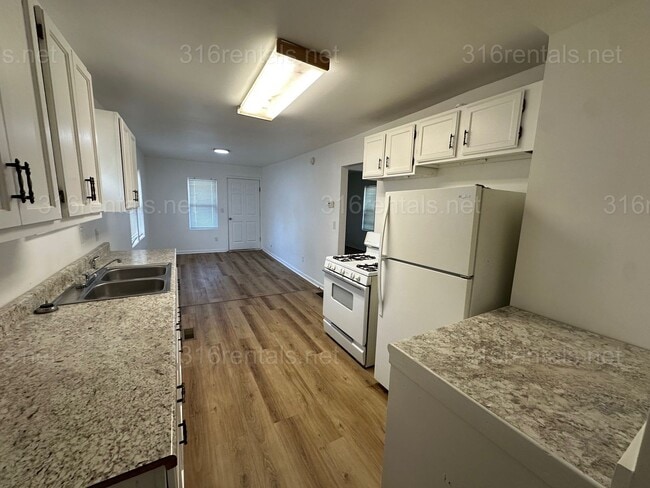 Photo - $795 - 1 bed 1 bath - Single Family Home