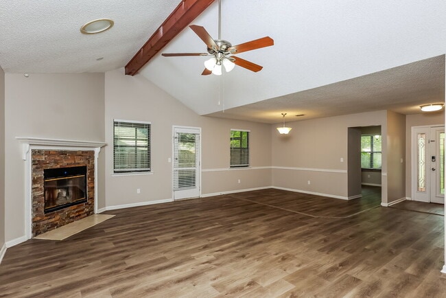 Photo - 4142 Cransley Pl