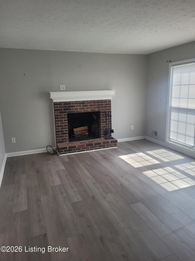 Photo - 304 S Evergreen Rd