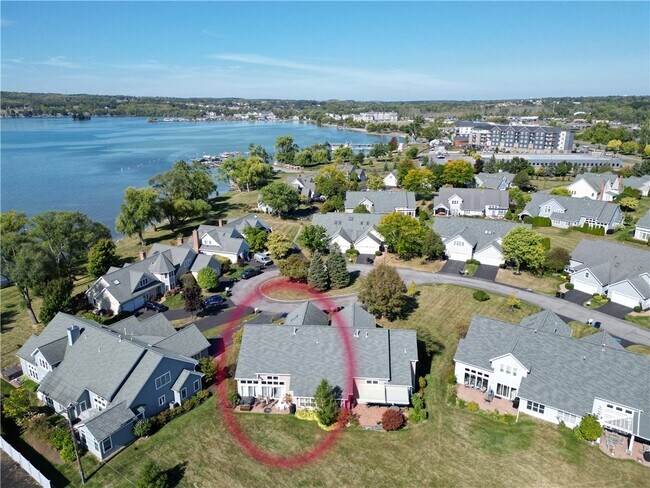 Photo - 245 Roseland Ln