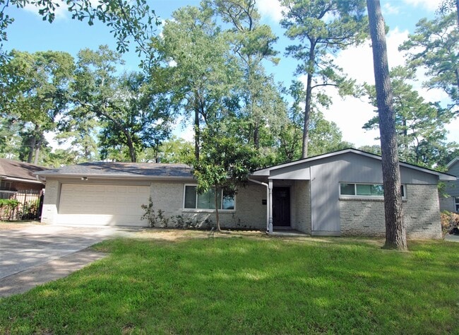 Photo - 10034 Cedardale Dr