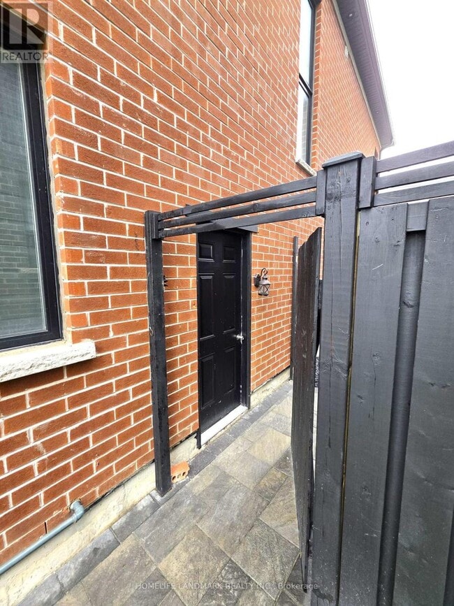 Photo - 143 William Booth Ave
